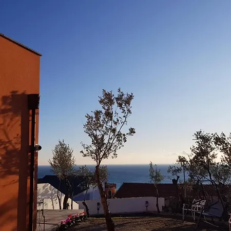 Appartamento Poggio Degli Ulivi Genova